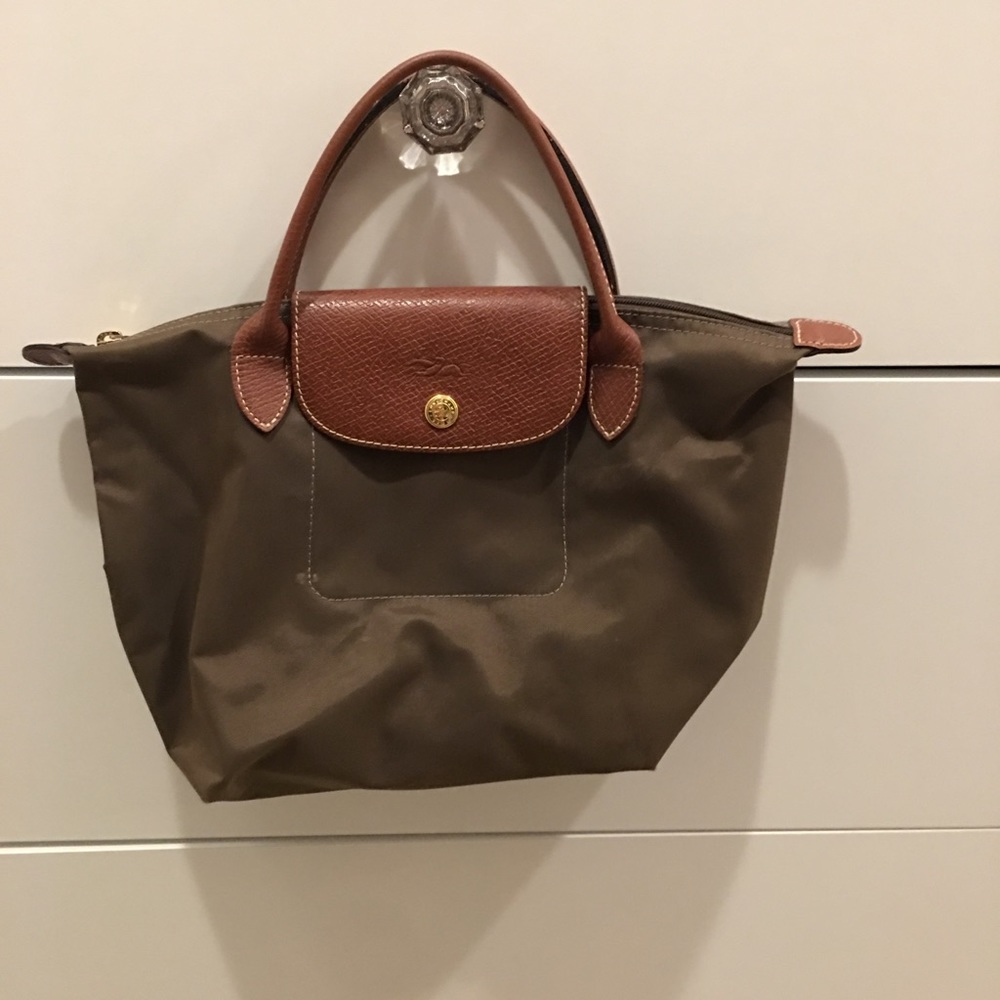 LONGCHAMP mini handbag. EXCELLENT condition